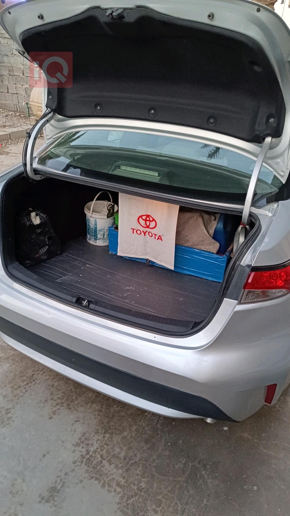 تۆیۆتا کۆرۆلا